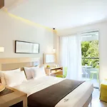 Margarita Sea Side 4*