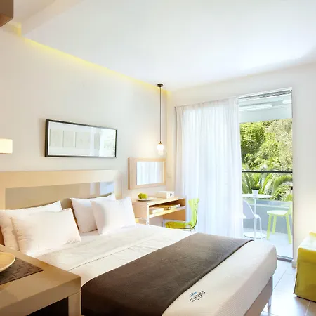 Margarita Sea Side 4*