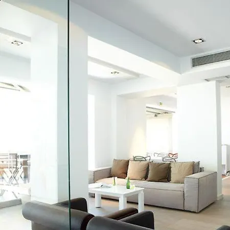 Ξενοδοχείο Margarita Sea Side 4*