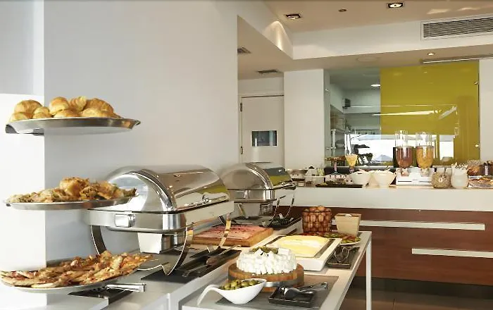 Otel Margarita Sea Side 4*