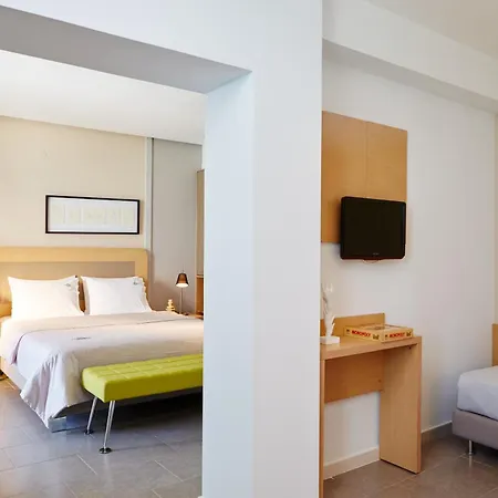 Hotel Margarita Sea Side 4*